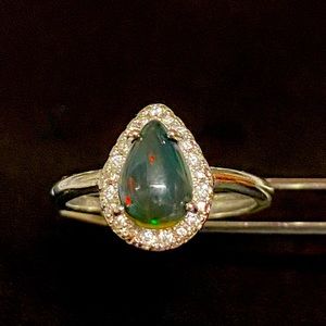 Opal pear-shaped silver plated ring